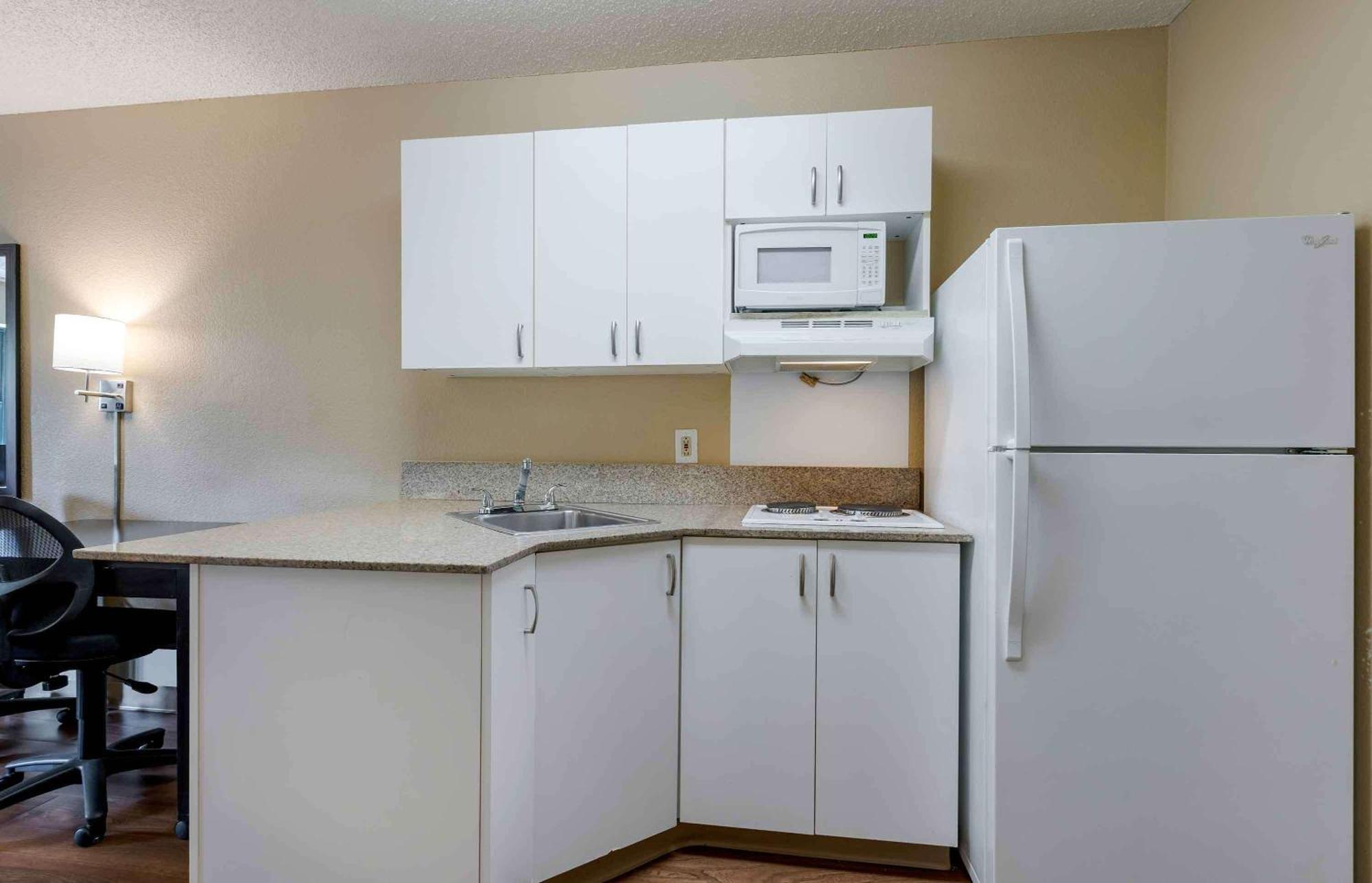 Extended Stay America Suites - Pleasant Hill - Buskirk Ave Exterior photo